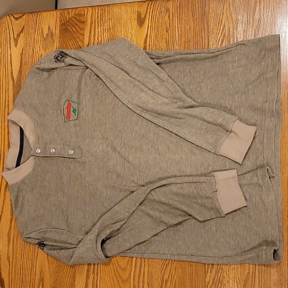 NWOT TECGEN FR Long Sleeve Henley - L